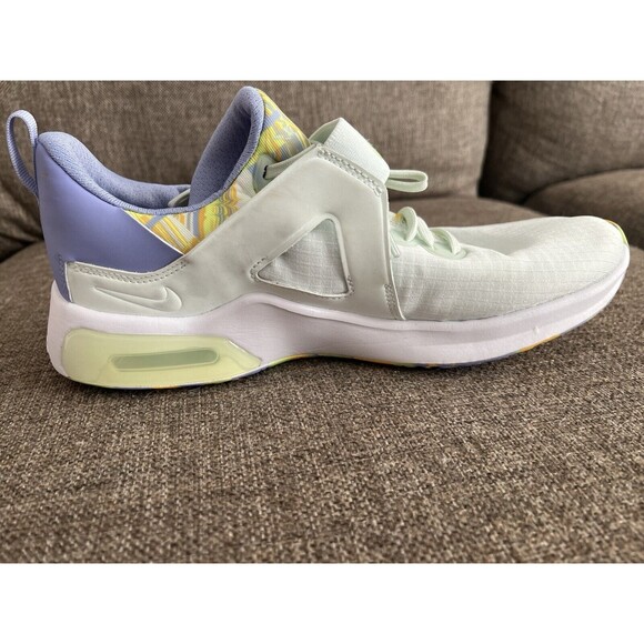 Nike Womens Air Max Bella TR 5 PRM Training Shoes Green Grey Sneaker Size 9.5 - Picture 7 of 12